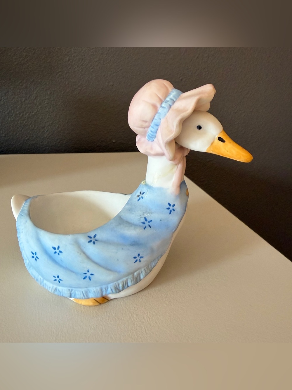 Omnibus Vintage Goose Trinket Dish Ring Holder Cottagecore Blue Pink Ceramic